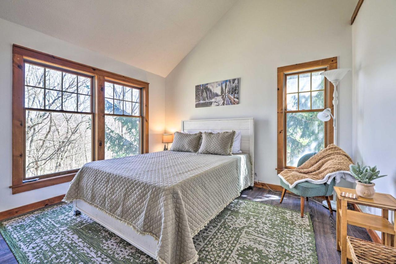Pocono Retreat, 1 Mi To State Park And Ski Access! تانيرسفيل المظهر الخارجي الصورة