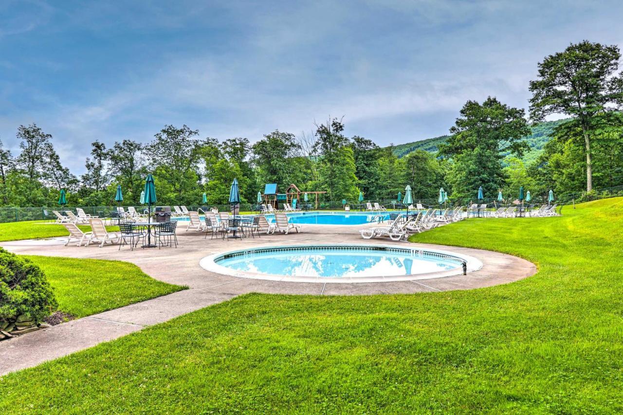 Pocono Retreat, 1 Mi To State Park And Ski Access! تانيرسفيل المظهر الخارجي الصورة